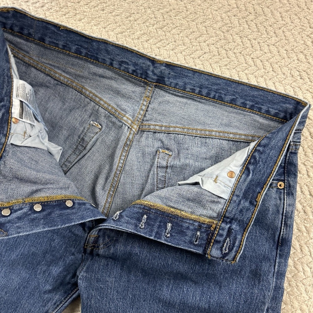 Levi's 501xx Men's Button Fly Jeans 36x32 Blue Denim Cowboy Modern Casual work - Picture 14 of 16